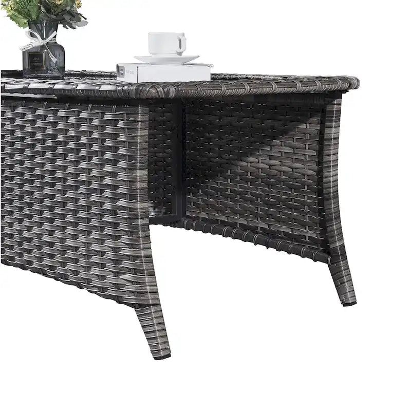 Outdoor Wicker Coffee Table with Tempered Glass Top